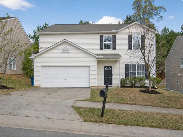 705 Weeping Willow Dr, Durham, NC 27704