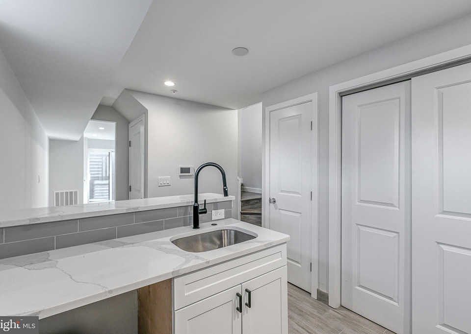1st image of 1463 N Corlies St #1