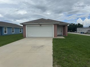 972 Lake Lure Loop E, Lakeland, FL 33801
