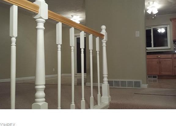 3rd image of 27191 Glouchester Dr