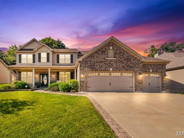 327 Hyde Park Ave, Wentzville, MO 63385
