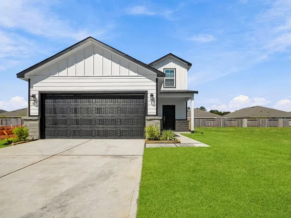 1506 Graywood Grove Ln, Dayton, TX 77535