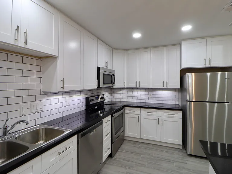 5929 Queensloch Dr #116 — Photo 5