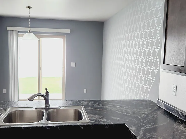 1560 Danny Pl — Photo 23
