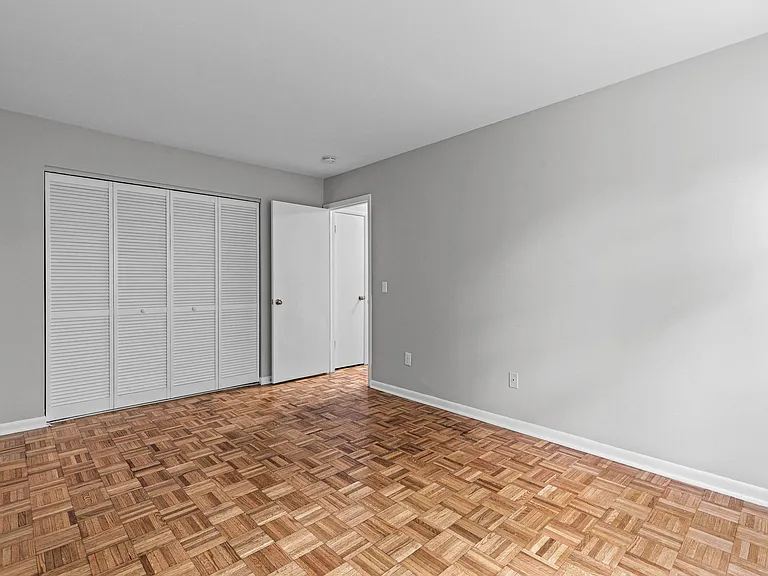 Canandaigua Garden Apartments — Photo 11