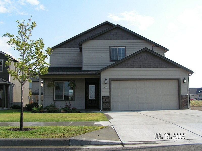 1st image of 659 Woodlark Dr