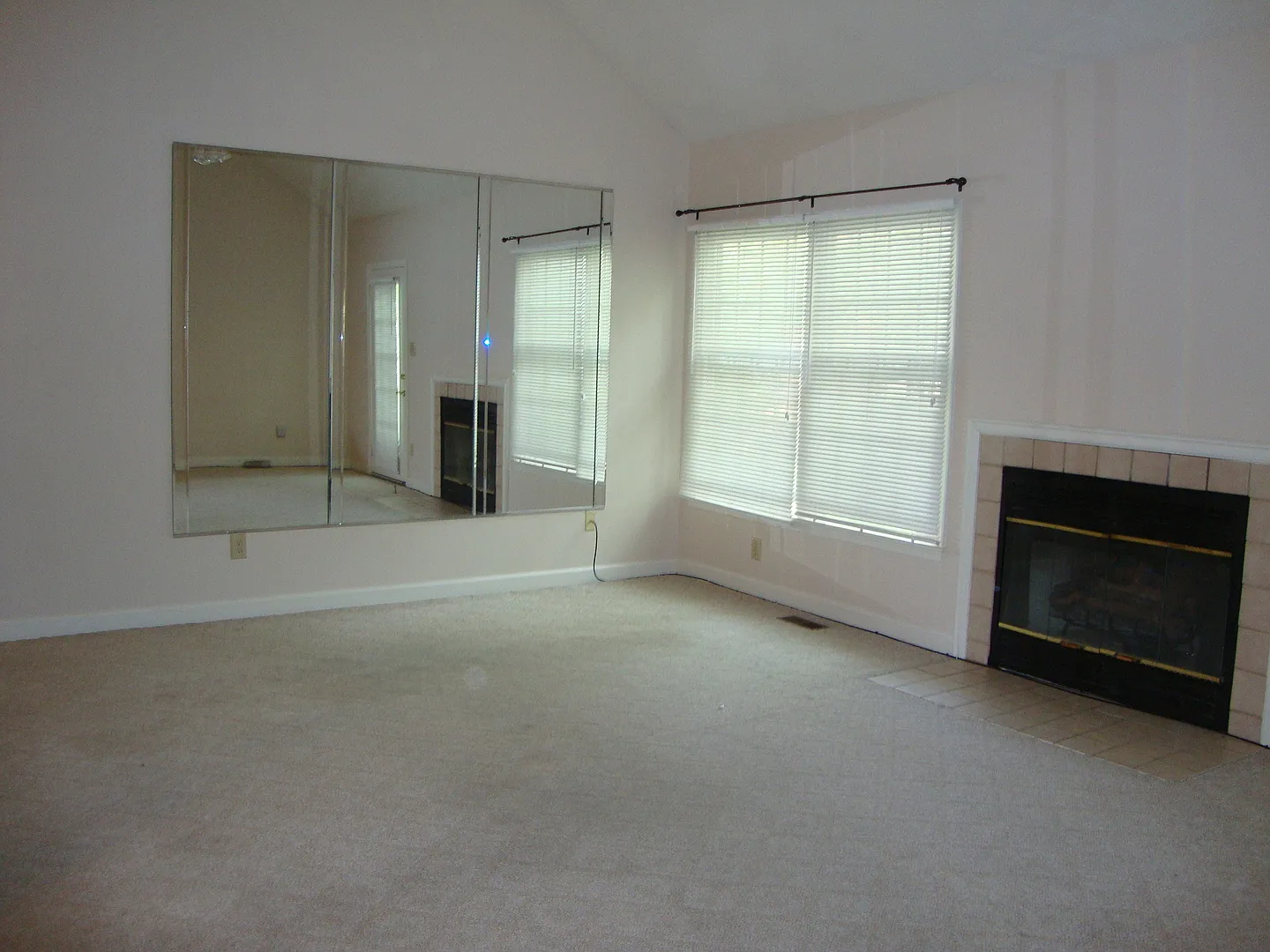 703 Todd Trail, Newport News, VA — Photo 3