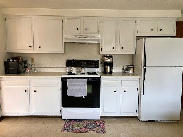 1st image of 219 Brush St #4NORWOOD