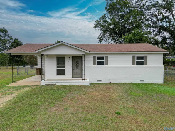 1512 Phillips Ave SW, Decatur, AL 35601