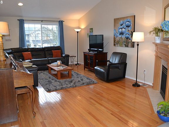 5th image of 3303 NE 165th Ave