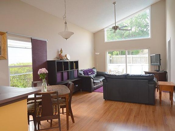 3rd image of 1288 Crossfield Dr