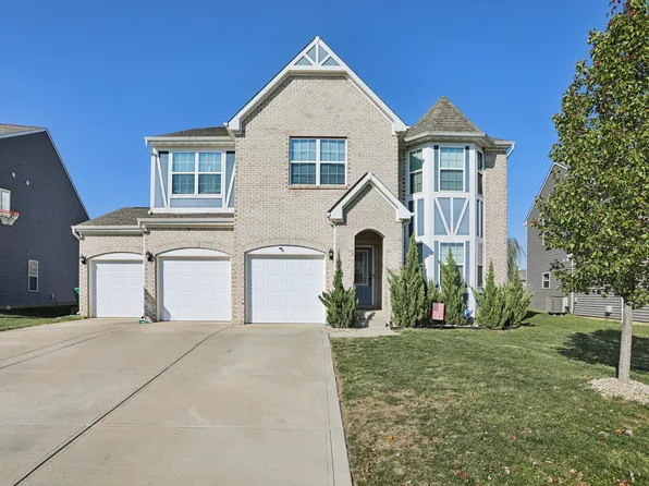 1664 Woodside Cir, Franklin, IN 46131