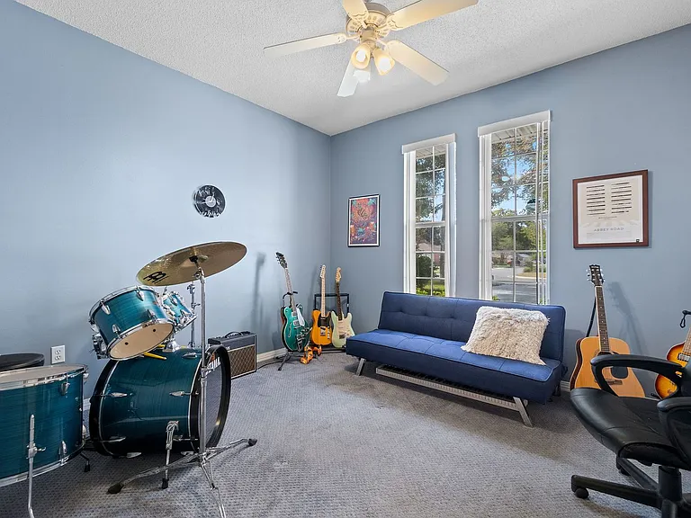 8432 Millstream Dr — Photo 29