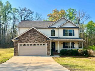 128 Fagans Creek Dr, Inman, SC 29349