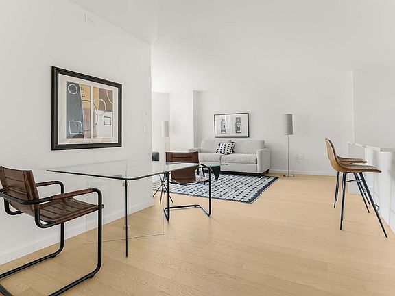5th image of 1 Union Sq S APT 18O