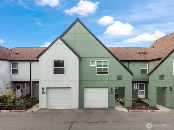 23907 67th Place S #C102, Kent, WA 98032
