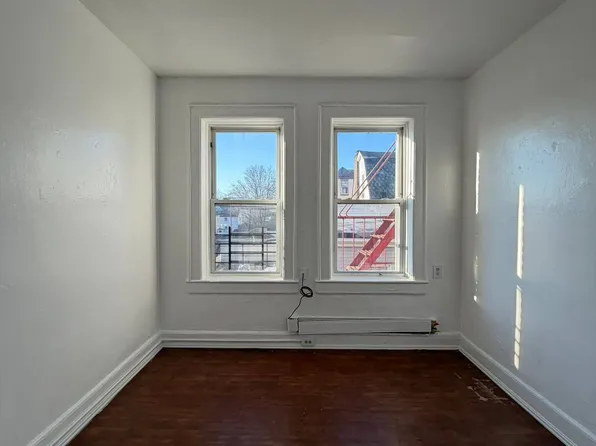 280 Verona Ave, Newark, NJ