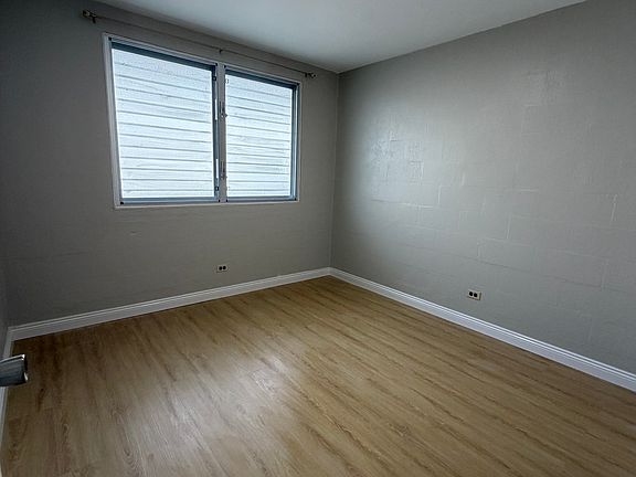 5th image of 1329 Kinau St #B-5