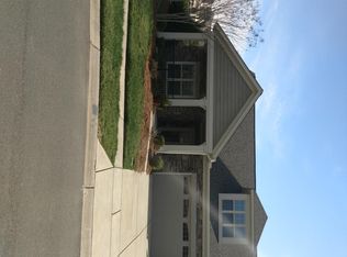 1401 Morningmist Ct, Waxhaw, NC 28173