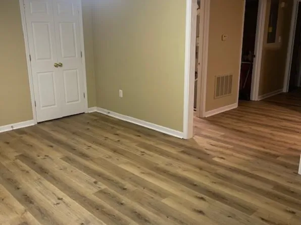 111 Stockton Ct APT A, Radcliff, KY 40160