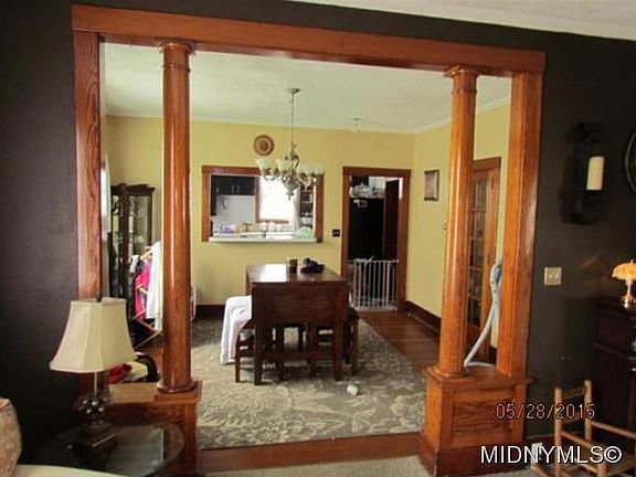 3rd image of 6815 Prospect Ave