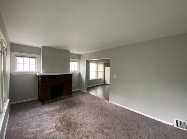 1562 Hopkins Ave #Up, Lakewood, OH 44107