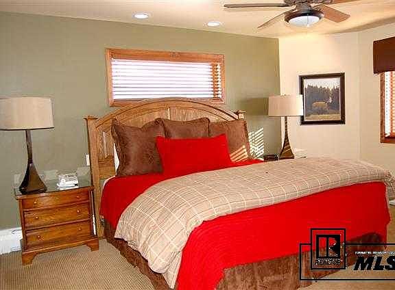 4th image of 2155 Ski Time Square Dr APT 313