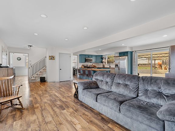 5th image of 2673 Mossdale Dr