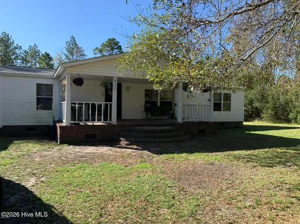 8378 Nc Highway 50, Maple Hill, NC 28454