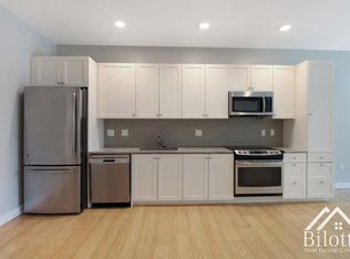 101 Hillside Ave APT 303, Providence, RI 02906