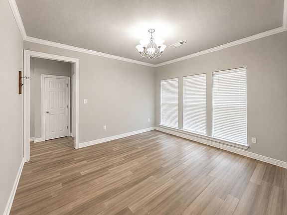 4th image of 5510 Westfield Ln