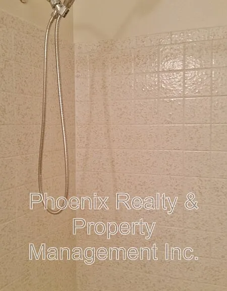 2332 McKinley Ave — Photo 11