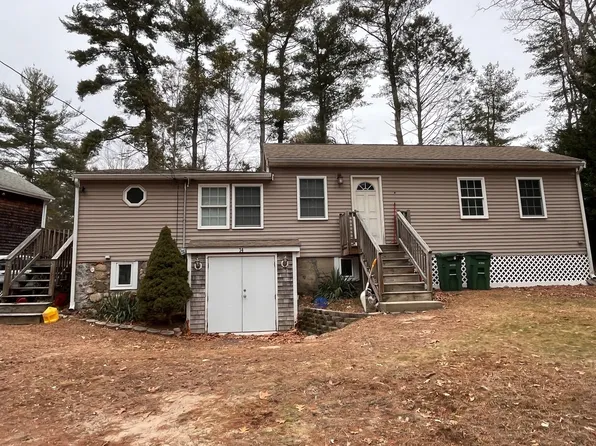 14 Mill Pond Rd, Pembroke, MA 02359