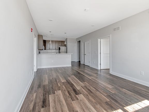 4th image of 310 Centennial Ave APT 107