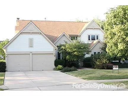 1180 Thorndale Ln photo 1