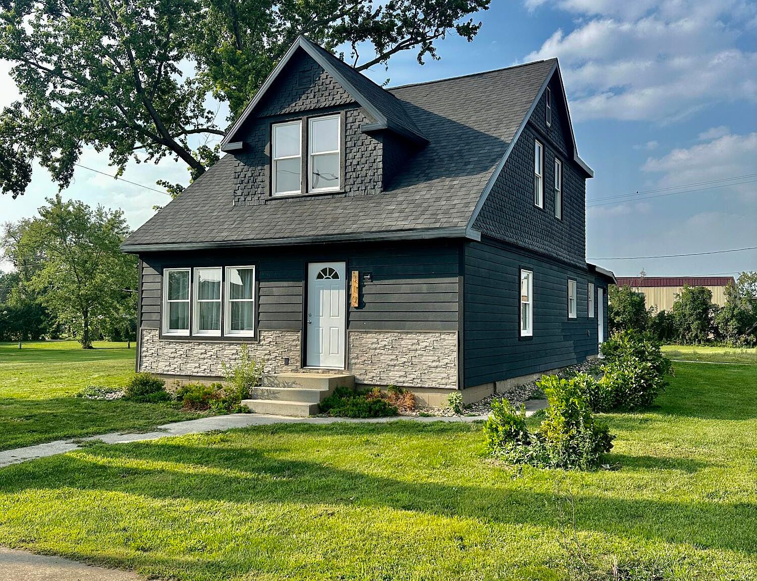 310 E Alice St, Castlewood, SD 57223 Zillow