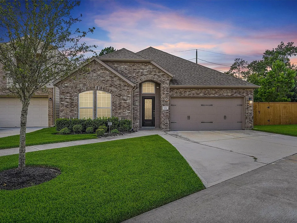 3331 Harmony View Ln