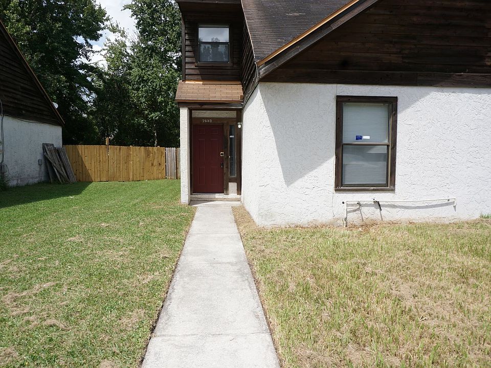 1st image of 7633 Melissa Ct N