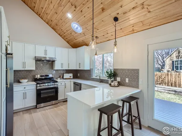 679 W Sandbar Cir, Louisville, CO 80027