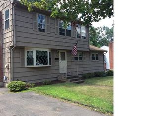 404 Summit St, Manchester, CT 06042