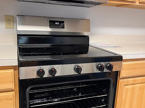 5th image of 4111 Ashford Green Pl