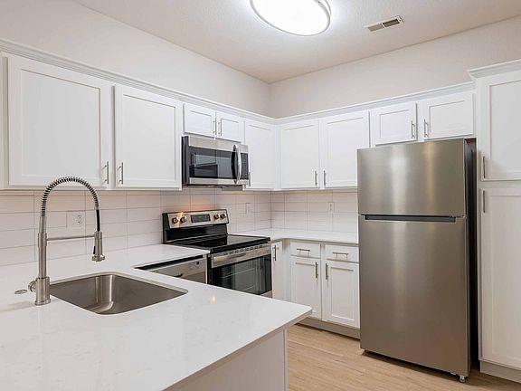 Devonshire Apartments-3