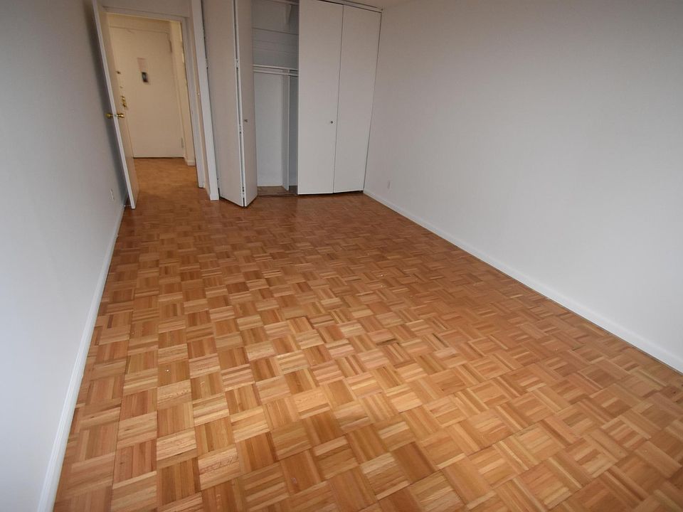 2nd image of 2271 Washington Ave APT 2B