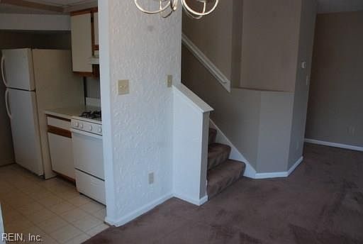 4th image of 12880 Daybreak Cir