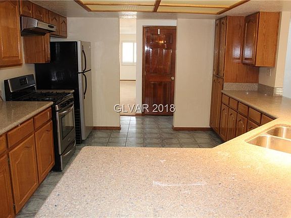 5th image of 6419 Lookout Mountain Dr