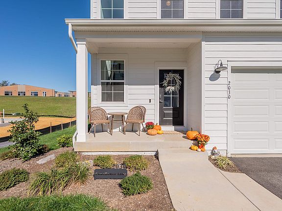 4th image of 2030 Coneflower Ln