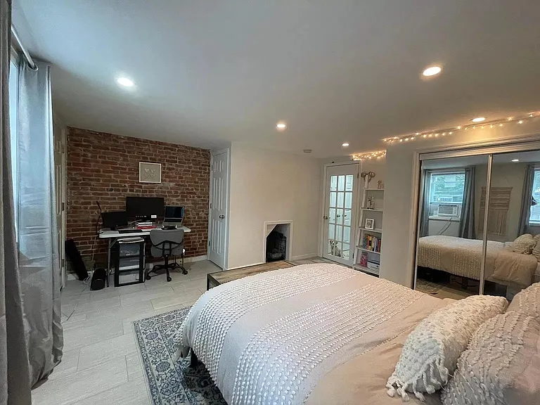 96 Maple St #1 — Photo 11