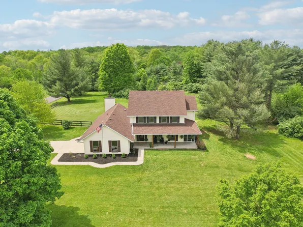 3915 Idlebrook Ln, Burlington, KY 41005