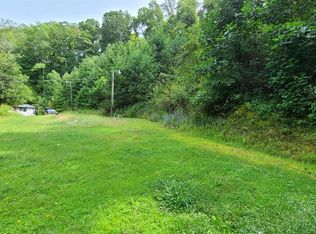 11147 State Route 40 E, Boons Camp, KY 41204