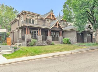 2312 S 12th Ave NW, Calgary, AB T2N1K3